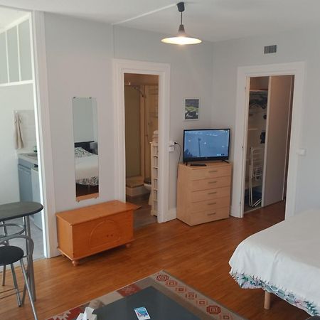 Appartement Perret 105 Rue Victor Hugo, Lumineux, Plein Centre, Parking Prive Arrivee Autonome Tout A Pied Χάβρη Εξωτερικό φωτογραφία